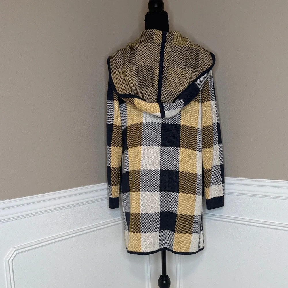 NWOT CAbi Checkered Hooded Sweater Coat, style 4229, size medium - Picture 7 of 14
